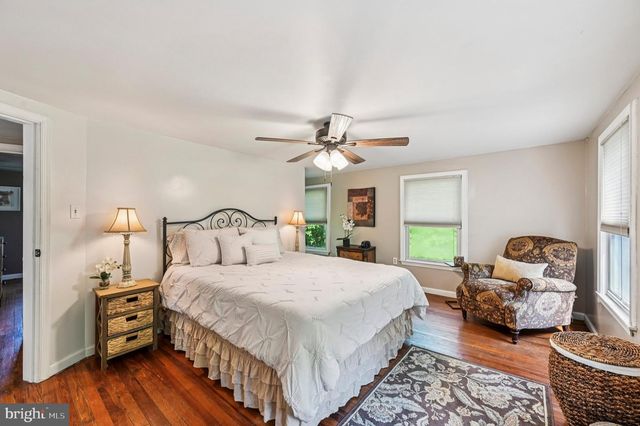 8421 OLD FREDERICK RD, Ellicott City, MD 21043