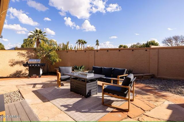 9073 E EVANS Drive, Scottsdale, AZ 85260