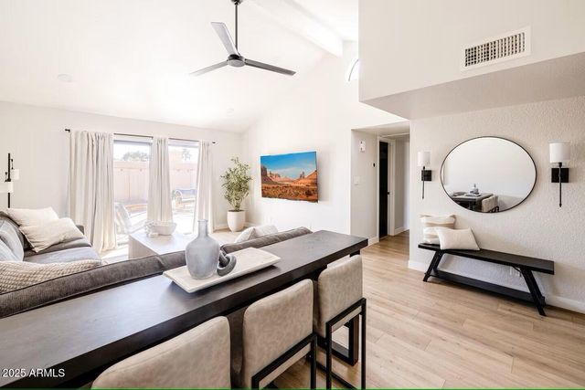 9073 E EVANS Drive, Scottsdale, AZ 85260