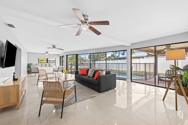 1601 NE 63rd St, Fort Lauderdale, FL 33334