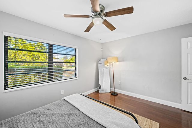 1601 NE 63rd St, Fort Lauderdale, FL 33334