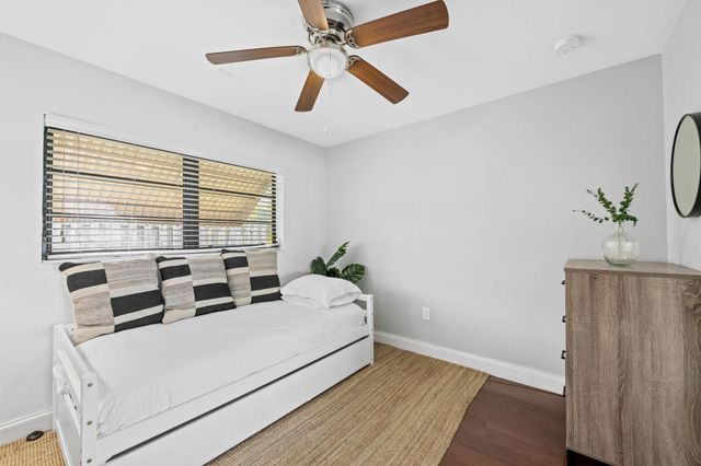 1601 NE 63rd St, Fort Lauderdale, FL 33334