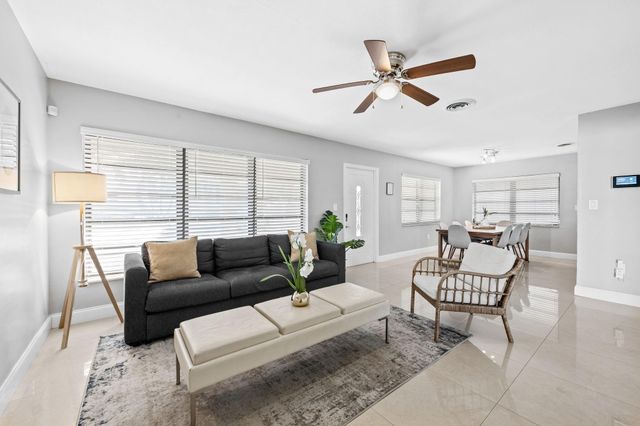 1601 NE 63rd St, Fort Lauderdale, FL 33334