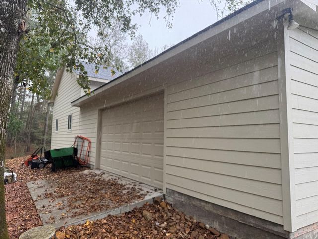 103 Fish Creek Lane, Montgomery, TX 77316