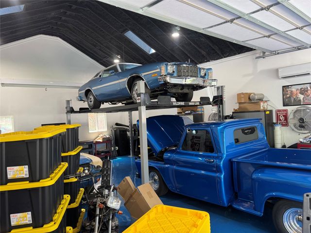 103 Fish Creek Lane, Montgomery, TX 77316