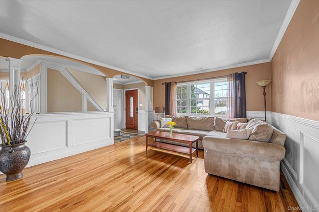 111 Elberta Drive, East Northport, NY 11731