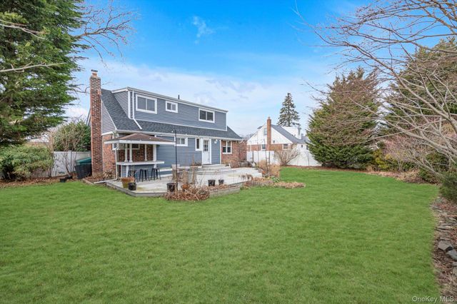 111 Elberta Drive, East Northport, NY 11731