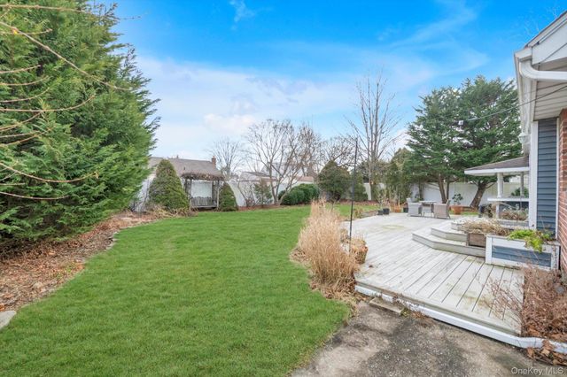 111 Elberta Drive, East Northport, NY 11731