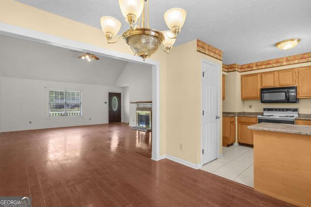 677 Roebling Road, Bloomingdale, GA 31302