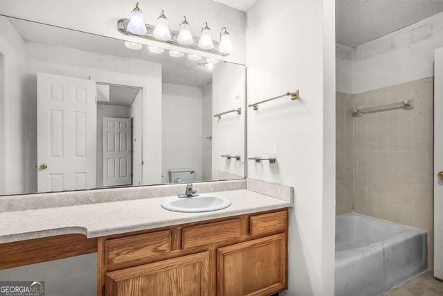 677 Roebling Road, Bloomingdale, GA 31302