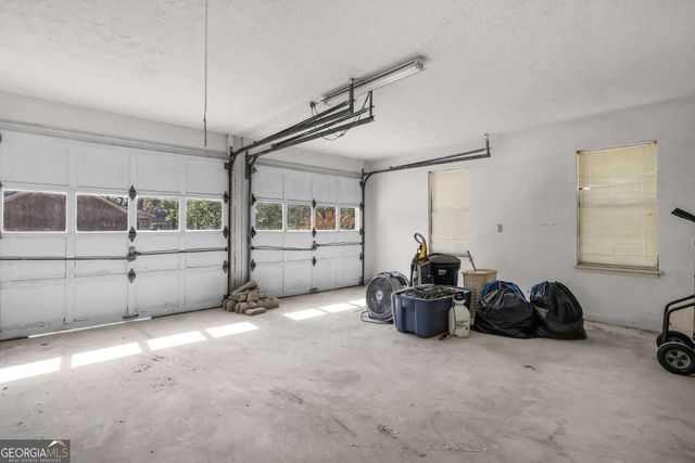 677 Roebling Road, Bloomingdale, GA 31302