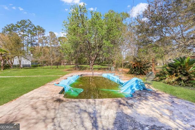 677 Roebling Road, Bloomingdale, GA 31302