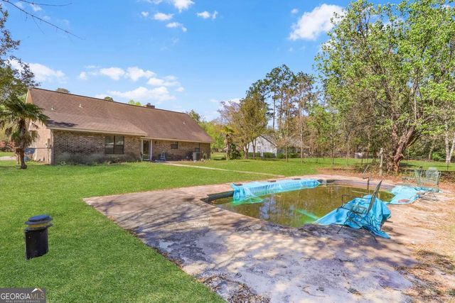 677 Roebling Road, Bloomingdale, GA 31302