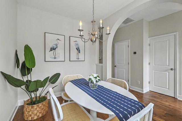 111 Comiskey Park Circle, Summerville, SC 29485