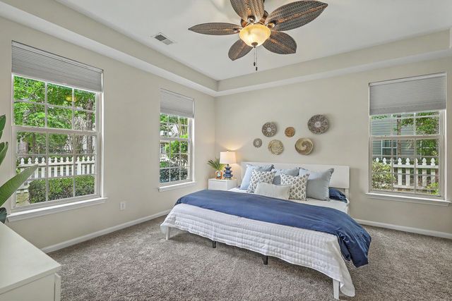 111 Comiskey Park Circle, Summerville, SC 29485