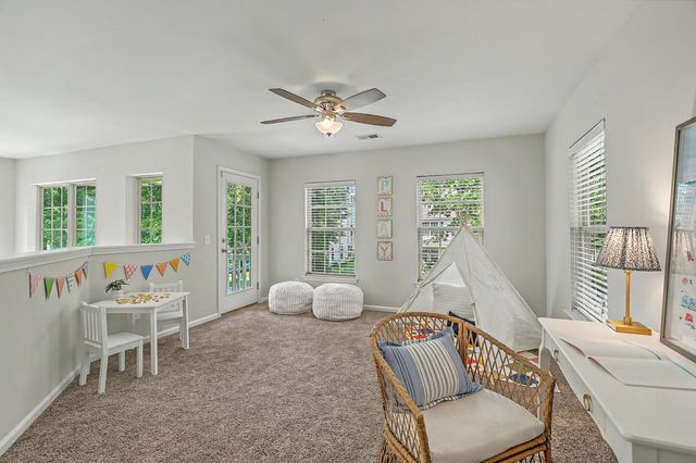 111 Comiskey Park Circle, Summerville, SC 29485