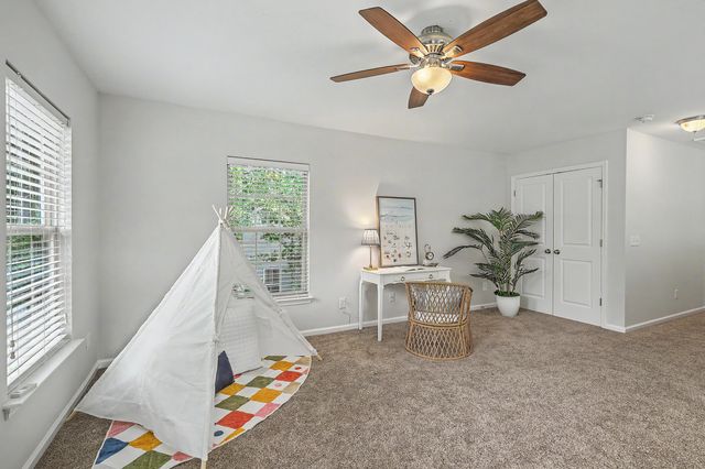 111 Comiskey Park Circle, Summerville, SC 29485