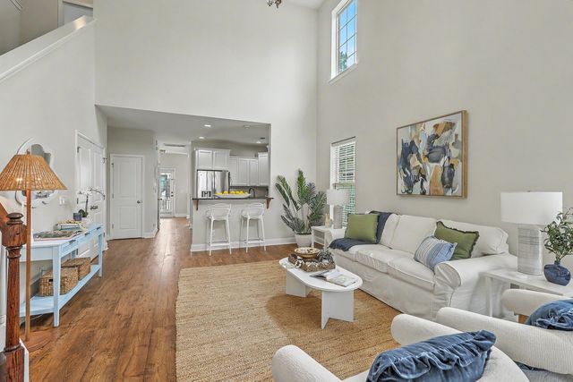 111 Comiskey Park Circle, Summerville, SC 29485