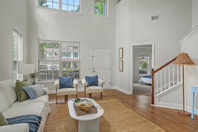 111 Comiskey Park Circle, Summerville, SC 29485