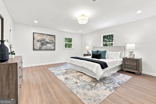 302 Hickory Lane, Canton, GA 30115