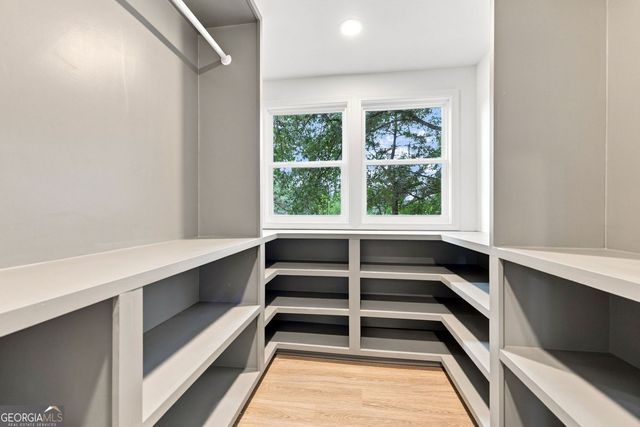 302 Hickory Lane, Canton, GA 30115