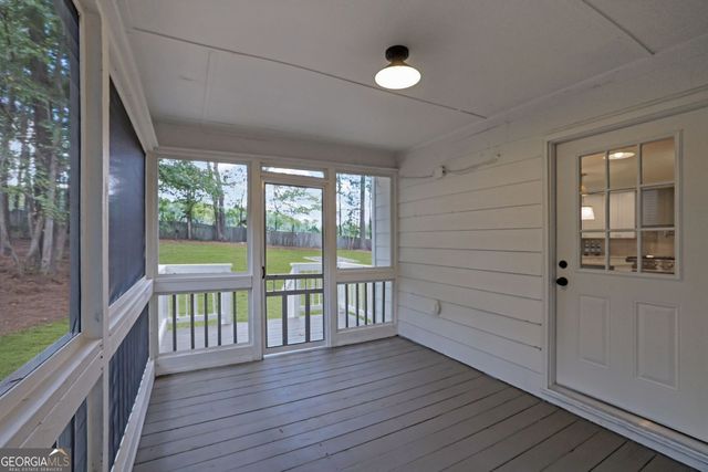 302 Hickory Lane, Canton, GA 30115