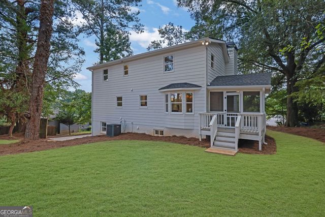 302 Hickory Lane, Canton, GA 30115