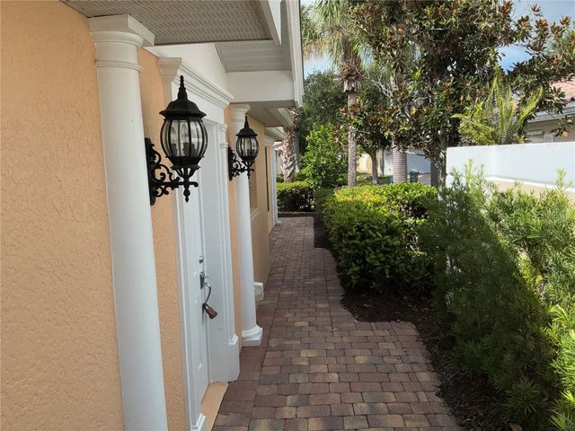 11616 GARESSIO LANE, Sarasota, FL 34238