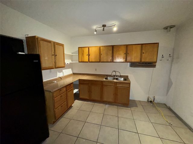 124 Turquoise Trail Court, Santa Fe, NM 87508