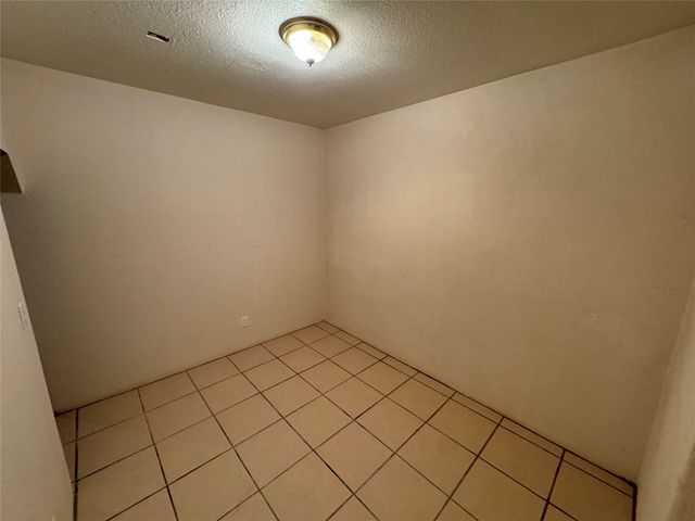 124 Turquoise Trail Court, Santa Fe, NM 87508