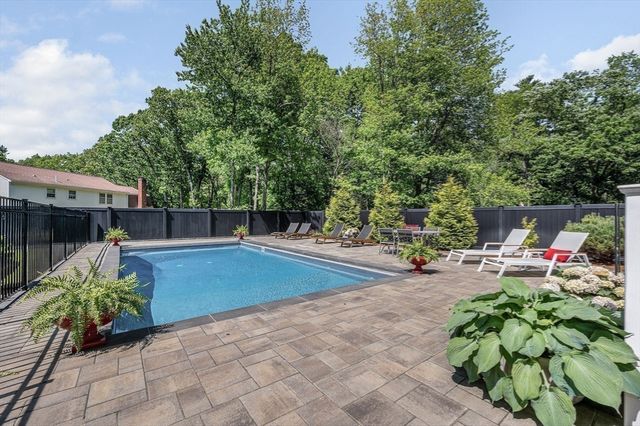 145 High Plain Road, Andover, MA 01810