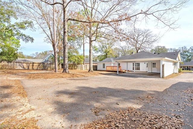 1240 Lynchburg Court, Mobile, AL 36695