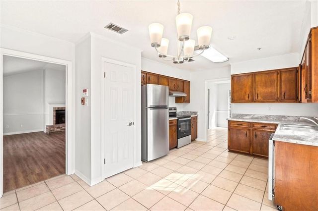 1240 Lynchburg Court, Mobile, AL 36695