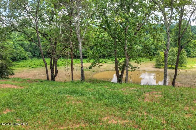 2125 Shady Grove Road, Murphy, NC 28906