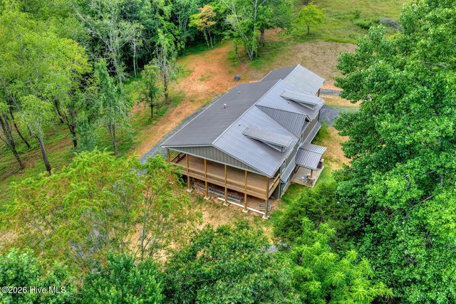 2125 Shady Grove Road, Murphy, NC 28906