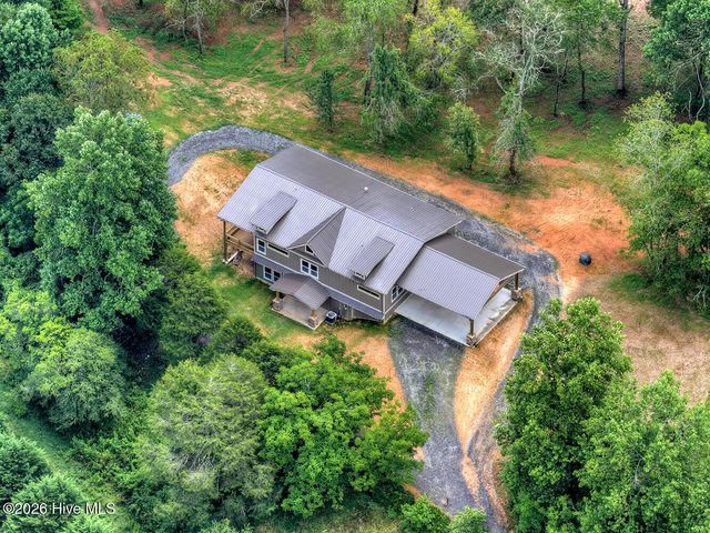 2125 Shady Grove Road, Murphy, NC 28906