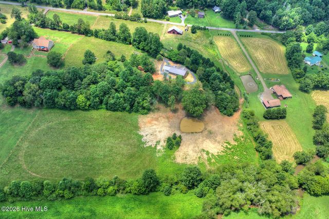 2125 Shady Grove Road, Murphy, NC 28906