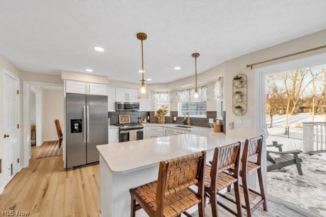 2225 Abbey Lane, Akron, OH 44319