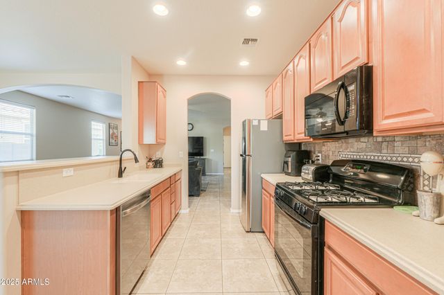 19228 N VENTANA Lane, Maricopa, AZ 85138