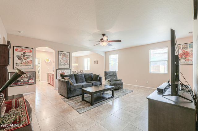 19228 N VENTANA Lane, Maricopa, AZ 85138