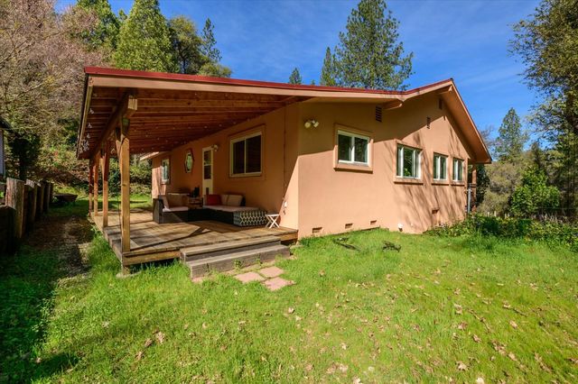 3640 Omo Ranch Rd, Somerset, CA 95684