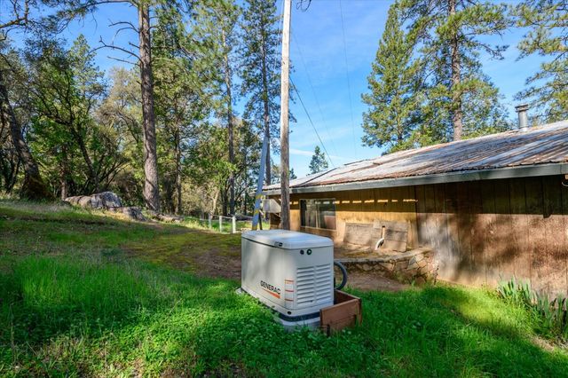 3640 Omo Ranch Rd, Somerset, CA 95684