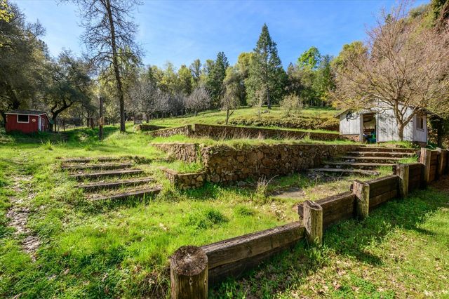 3640 Omo Ranch Rd, Somerset, CA 95684