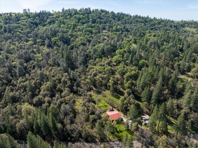 3640 Omo Ranch Rd, Somerset, CA 95684
