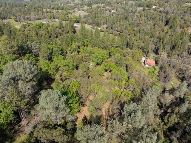 3640 Omo Ranch Rd, Somerset, CA 95684