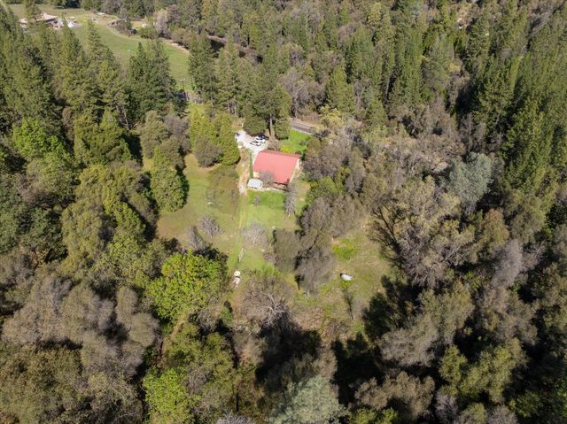 3640 Omo Ranch Rd, Somerset, CA 95684