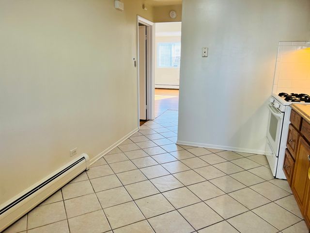 10376 Michael Todd Terrace G, Glenview, IL 60025