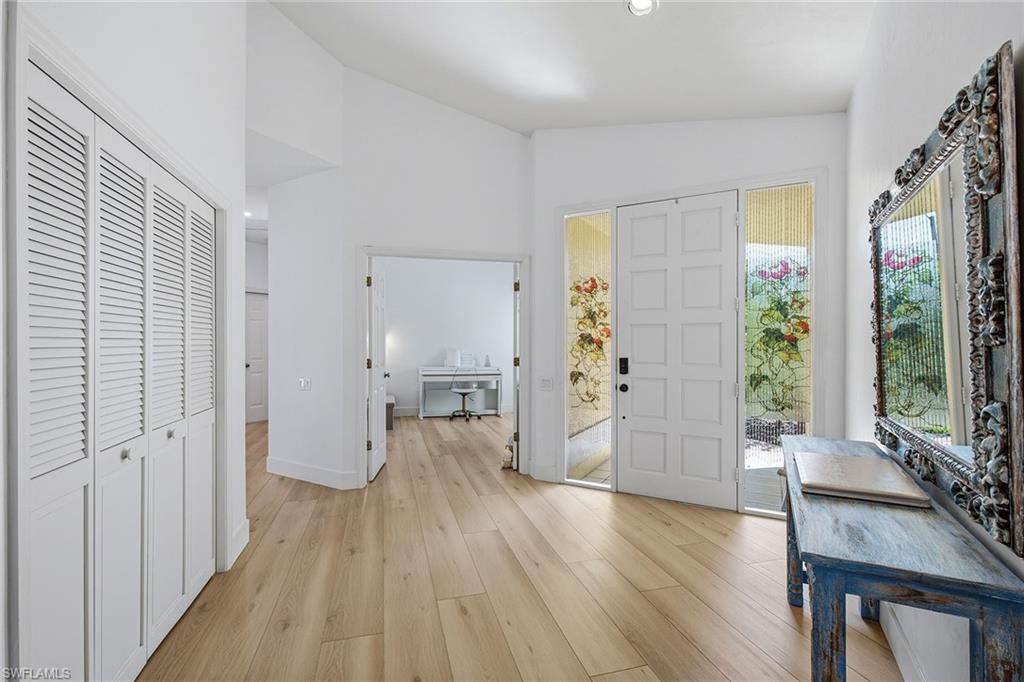 5900 Fountain DR, NAPLES, FL 34119 — photo 3