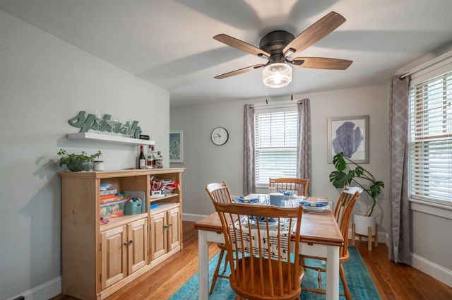 88 Newgate Circle, Manchester, NH 03102