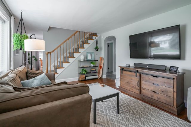 88 Newgate Circle, Manchester, NH 03102